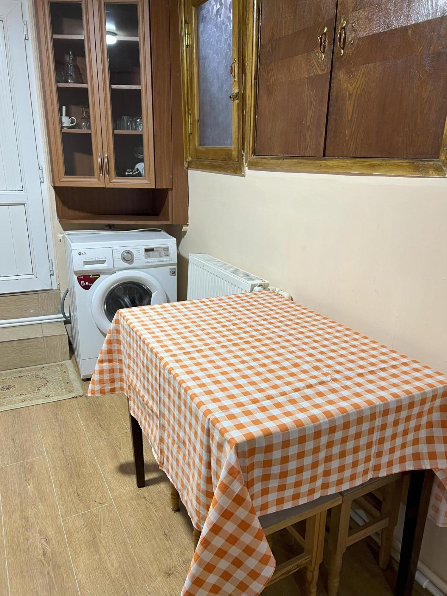 Guest House Bordjomi Extérieur photo